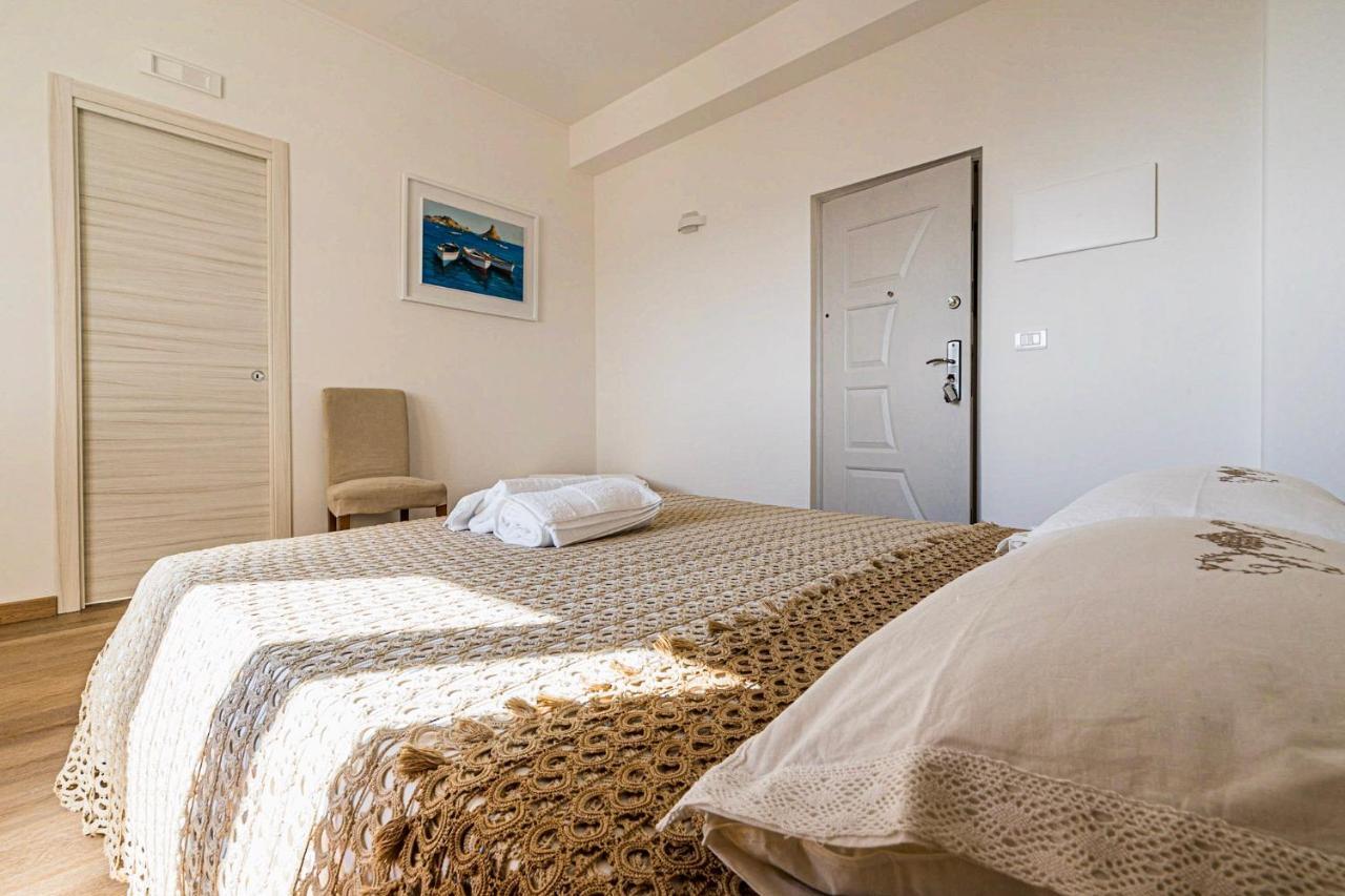 B&B Sea Terrace Aci Castello Εξωτερικό φωτογραφία