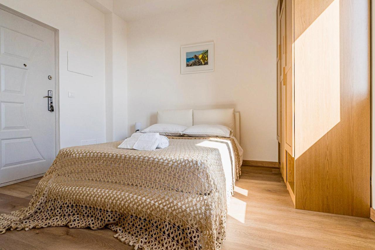 B&B Sea Terrace Aci Castello Εξωτερικό φωτογραφία